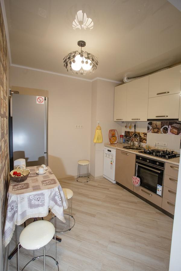 5 Rooms Батумі Екстер'єр фото